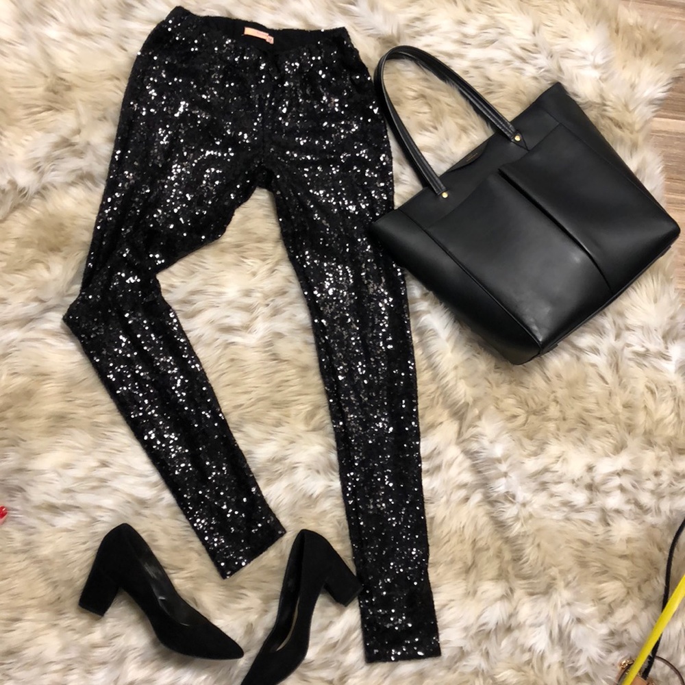 Boutique BLACK Sequin Leggings!